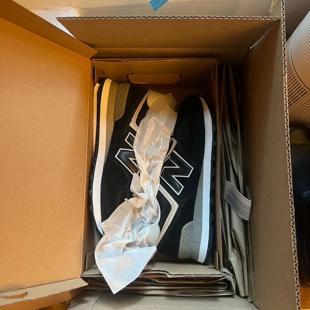 New Balance Classics 574 Core, Black, Women’s size 8.5.